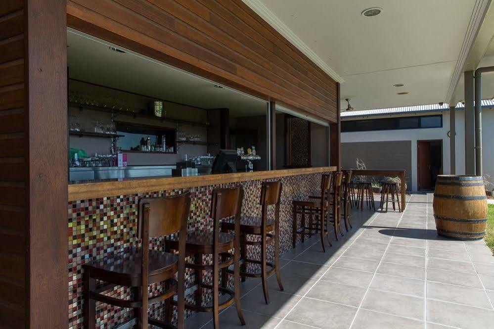 Merinda Village Hotel Bowen Dış mekan fotoğraf